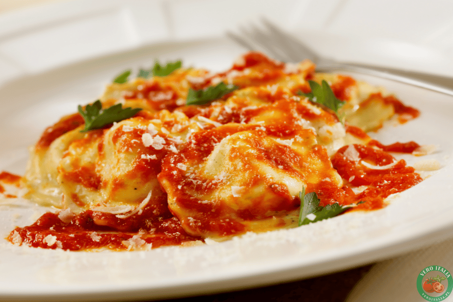 pomidorowy sos do ravioli